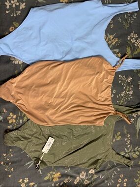 3 Aerie/Free People Sleeveless Bodysuits Light Blue, Nude, Metallic Olive Large